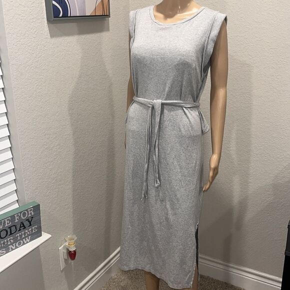 Vince grey dress w/ side slits and open back - Picture 1 of 6